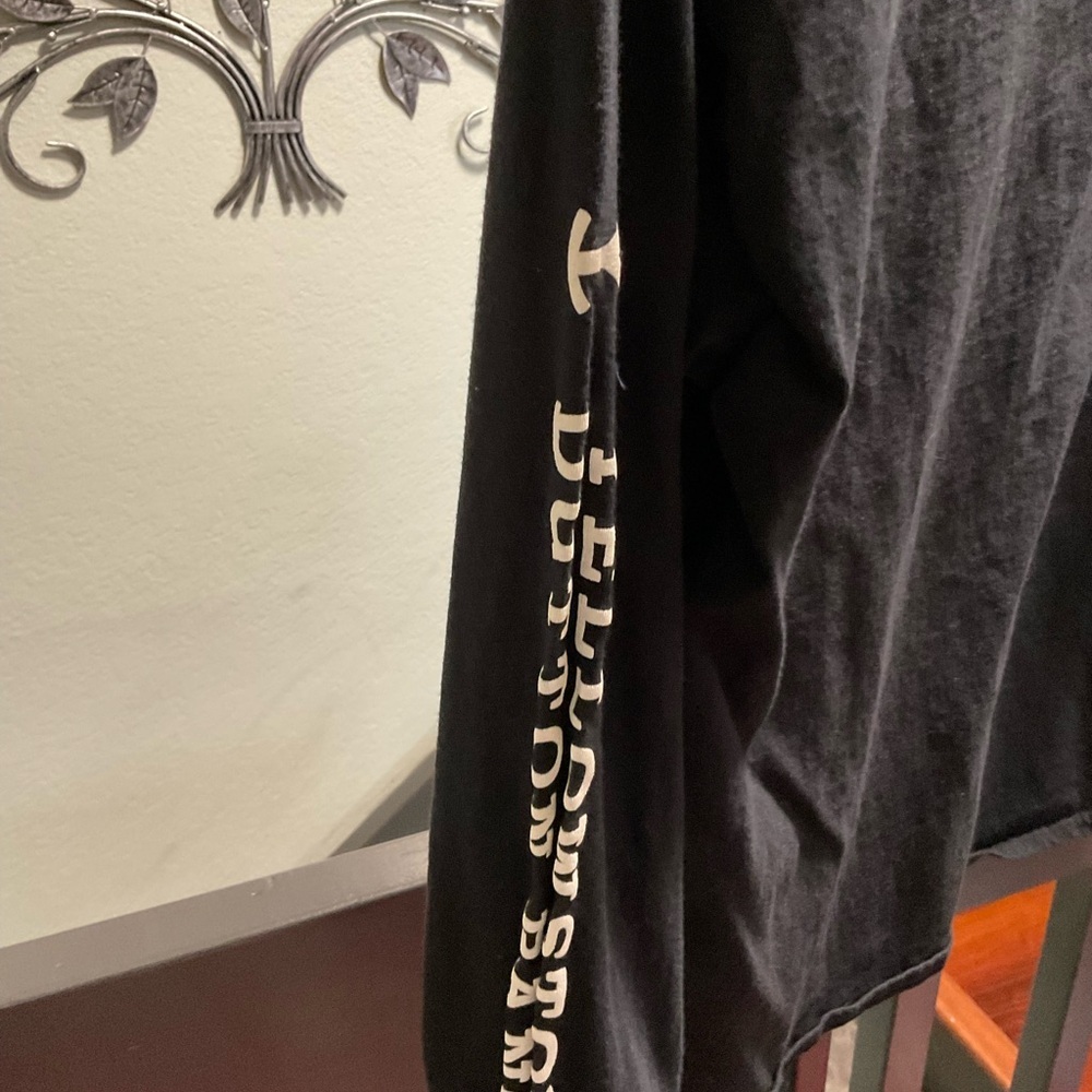Dutton Ranch Black Long Sleeve Tee #072 - Picture 4 of 5